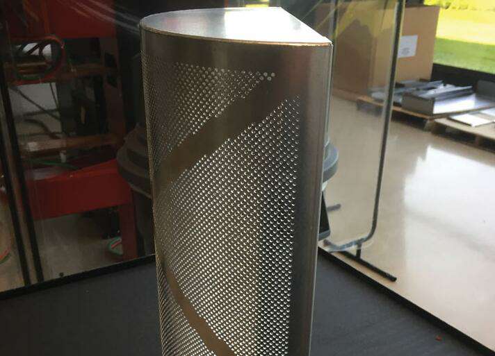 激光焊接技术随着钣金加工行业需求而高速发展-泉州天啸电竞赛事组织有限公司